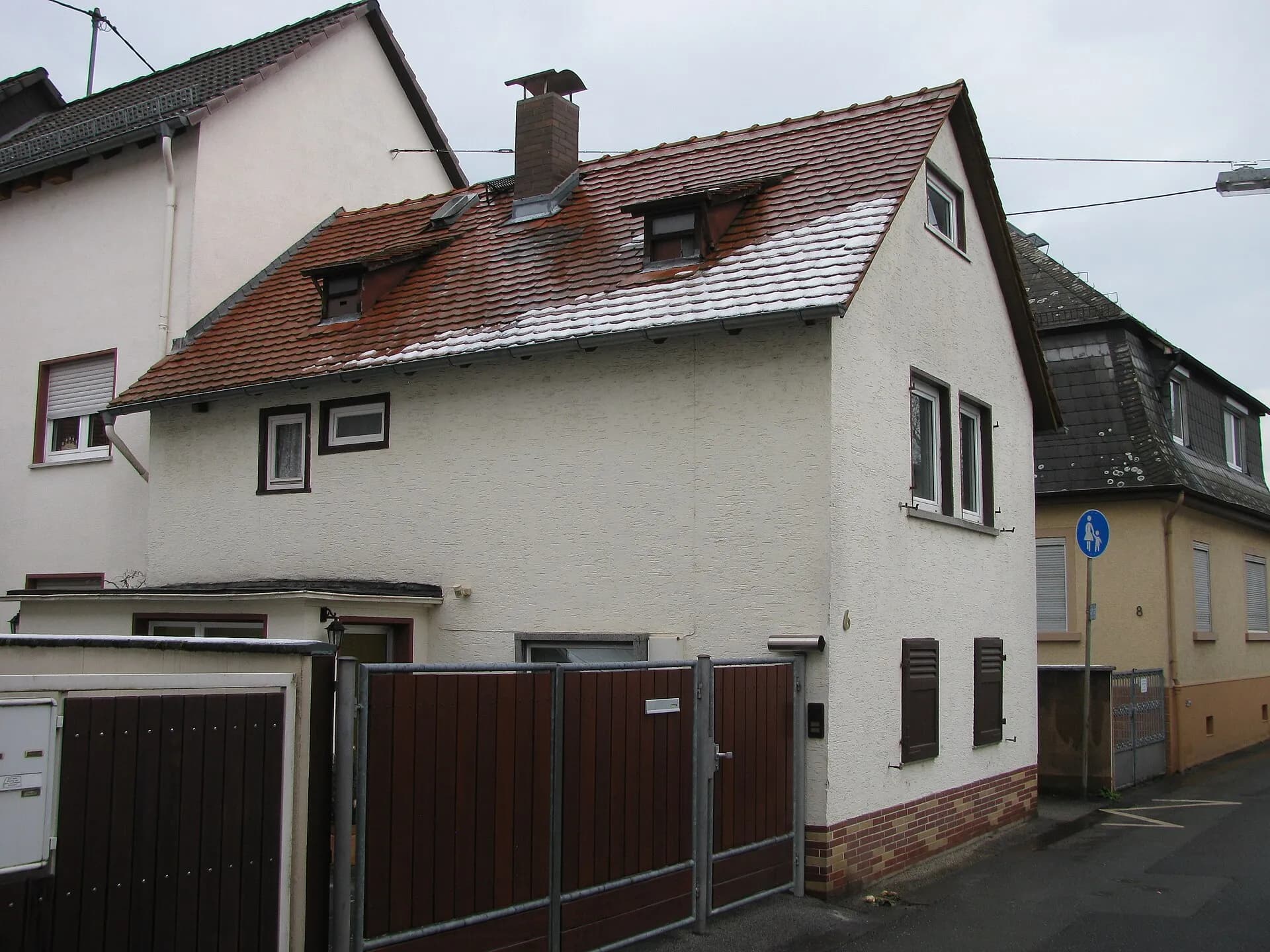 Wohnhaus am Bathgartenweg in Frankfurt Nieder-Eschbach