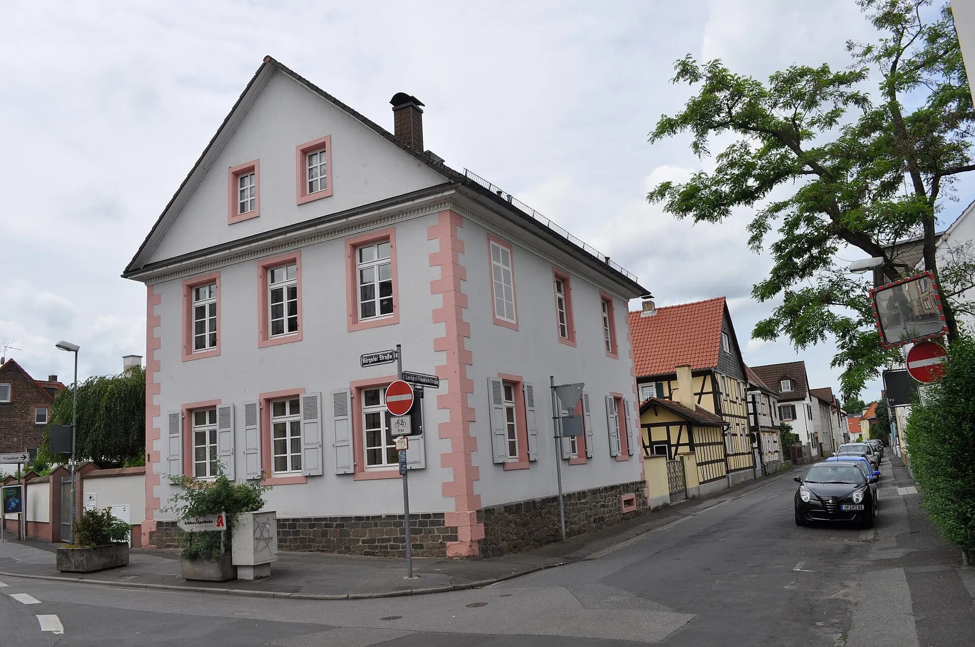 Wohnhaus Bürgeler Straße 1 in Offenbach-Rumpenheim