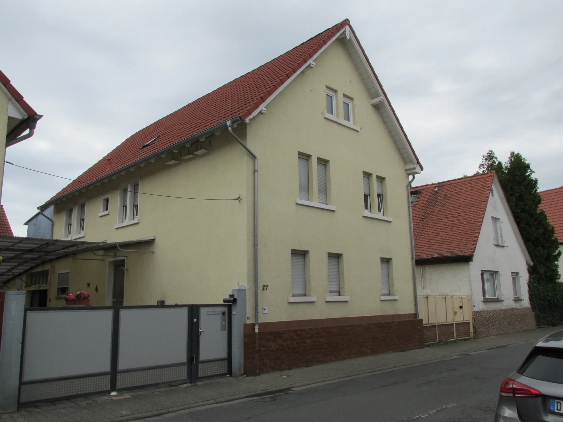 Wohnhaus an der Darmstädter Landstraße in Weiterstadt-Gräfenhausen