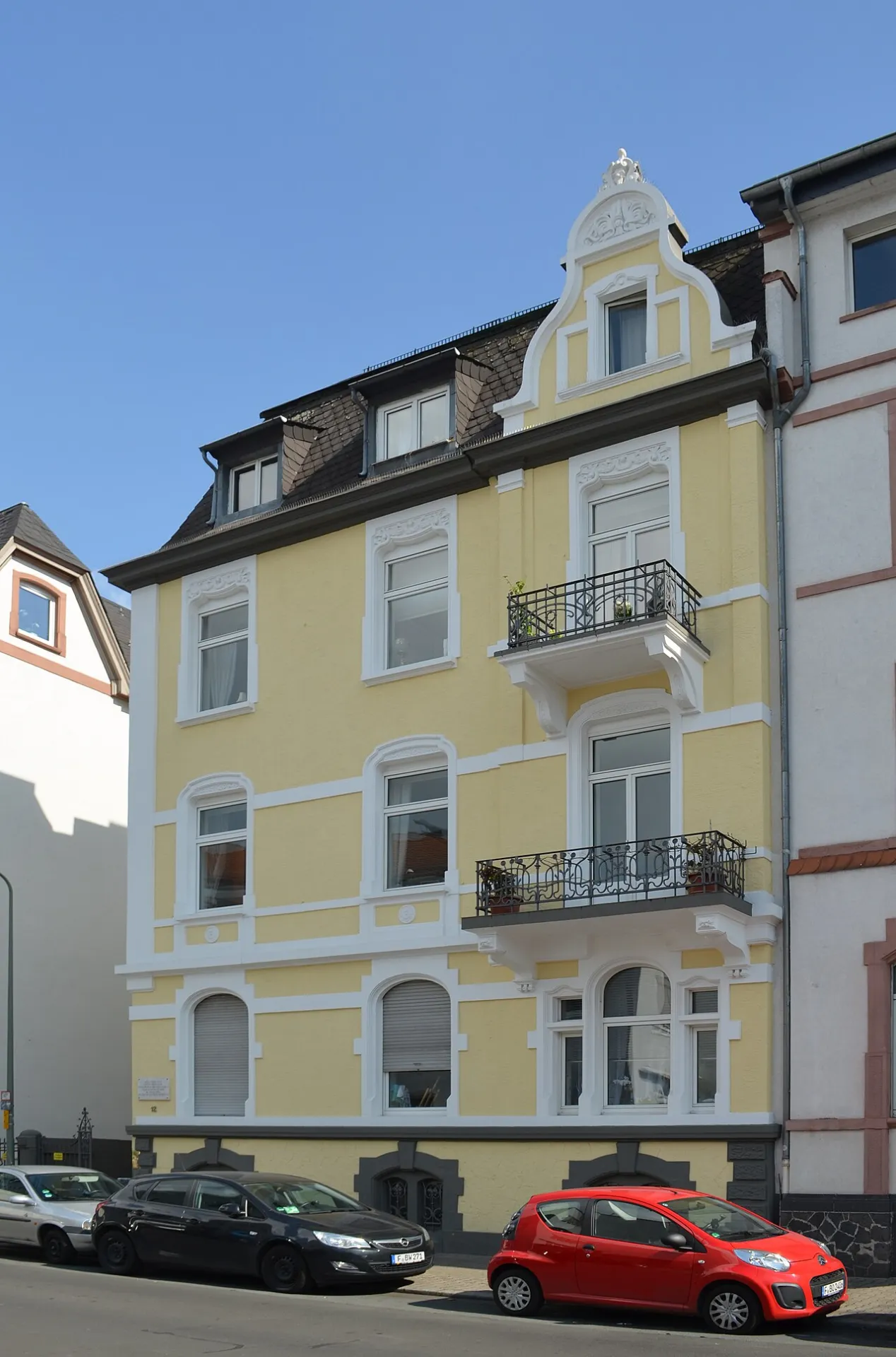 Wohnhaus in der Hölderlinstraße im Frankfurter Ostend