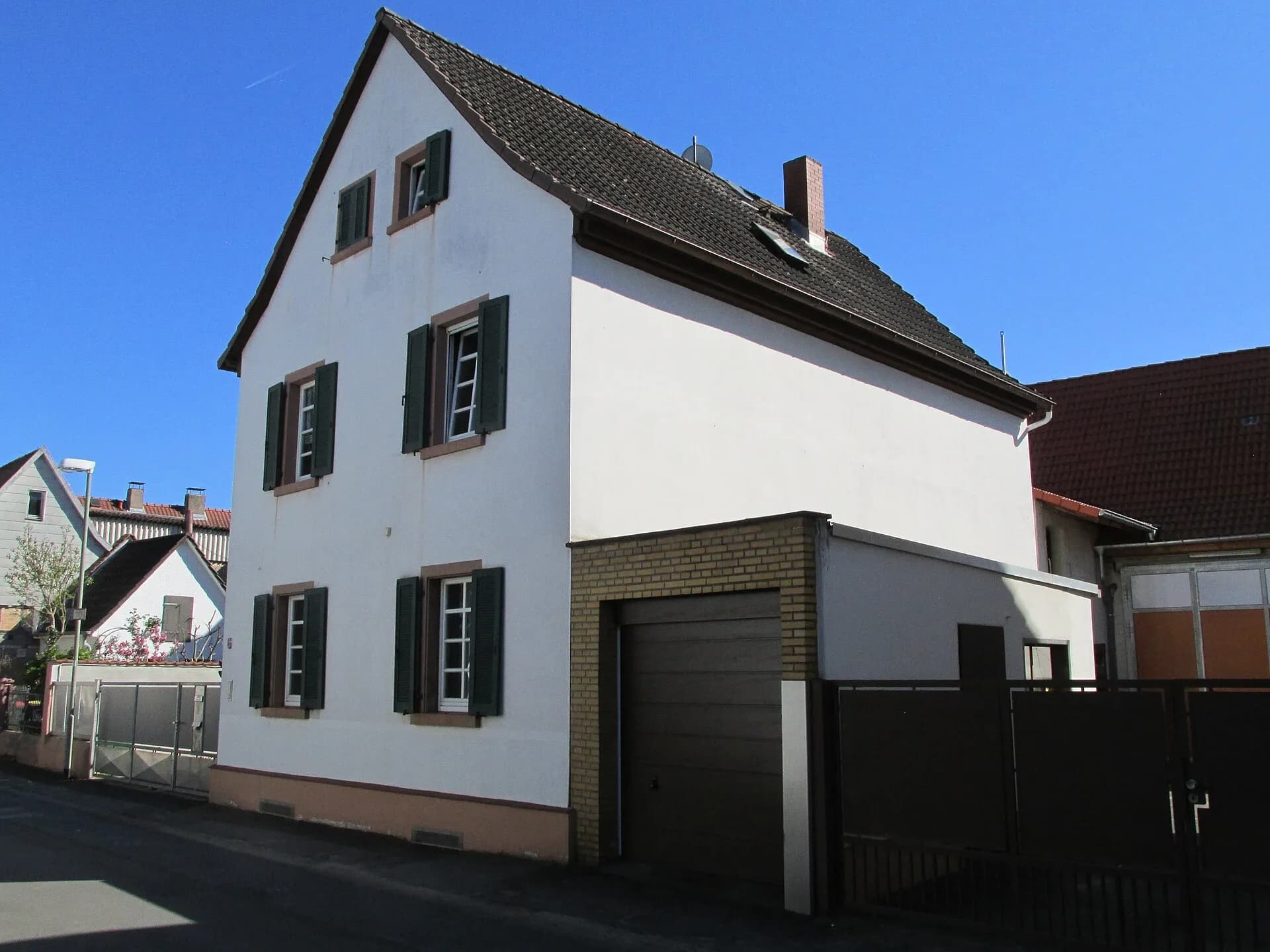 Wohnhaus Landgraf-Friedrich-Straße 6 in Offenbach-Rumpenheim