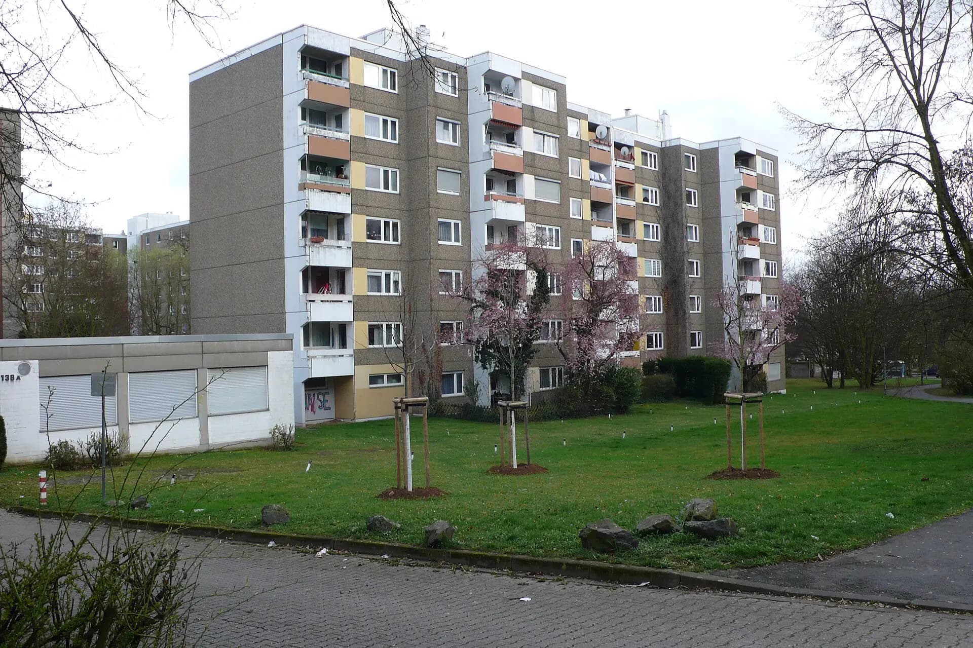 Wohnhochhäuser am Ben-Gurion-Ring in Frankfurt Bonames