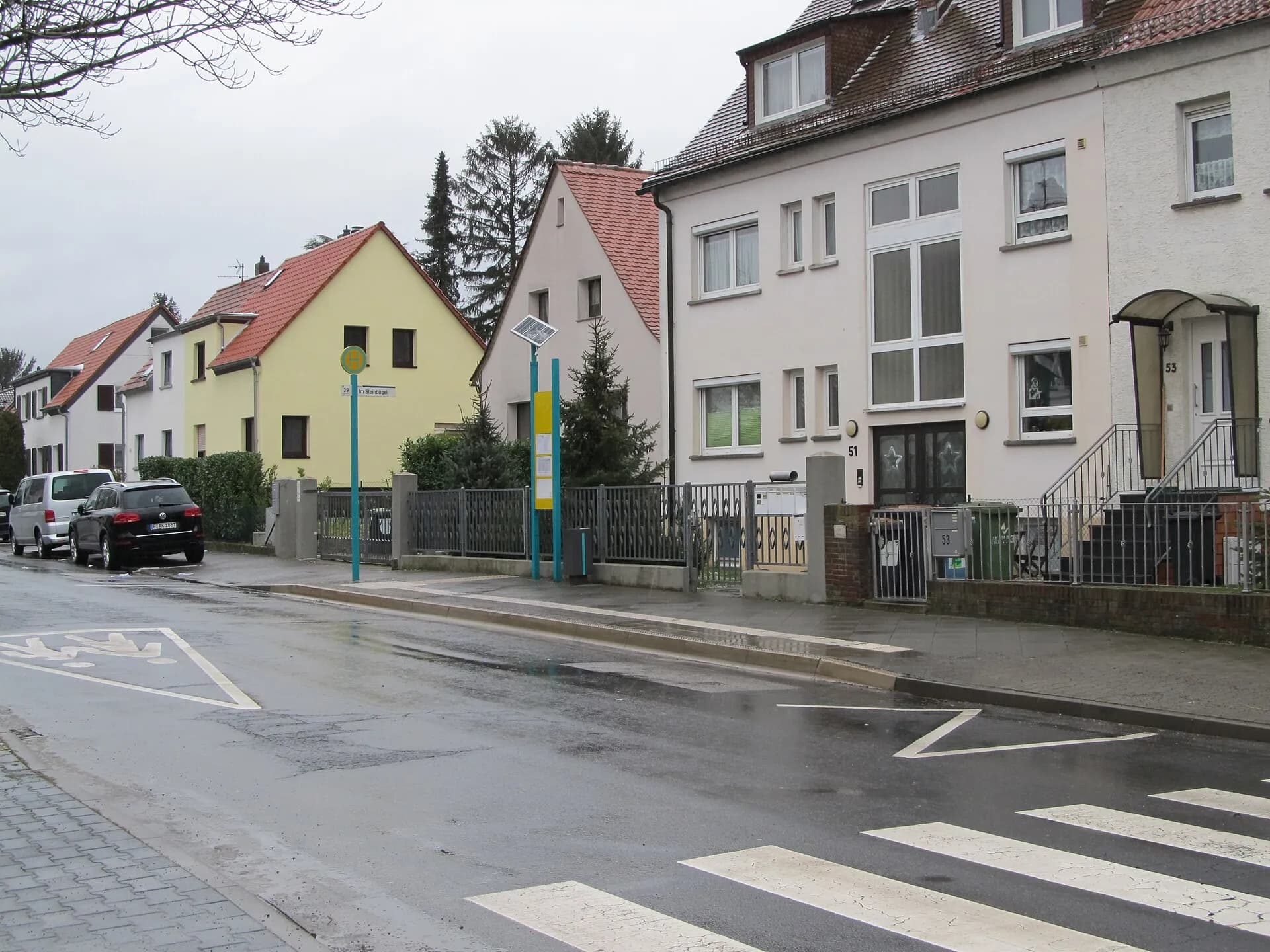 Wohnstraße Im Steinbügel in Frankfurt Berkersheim