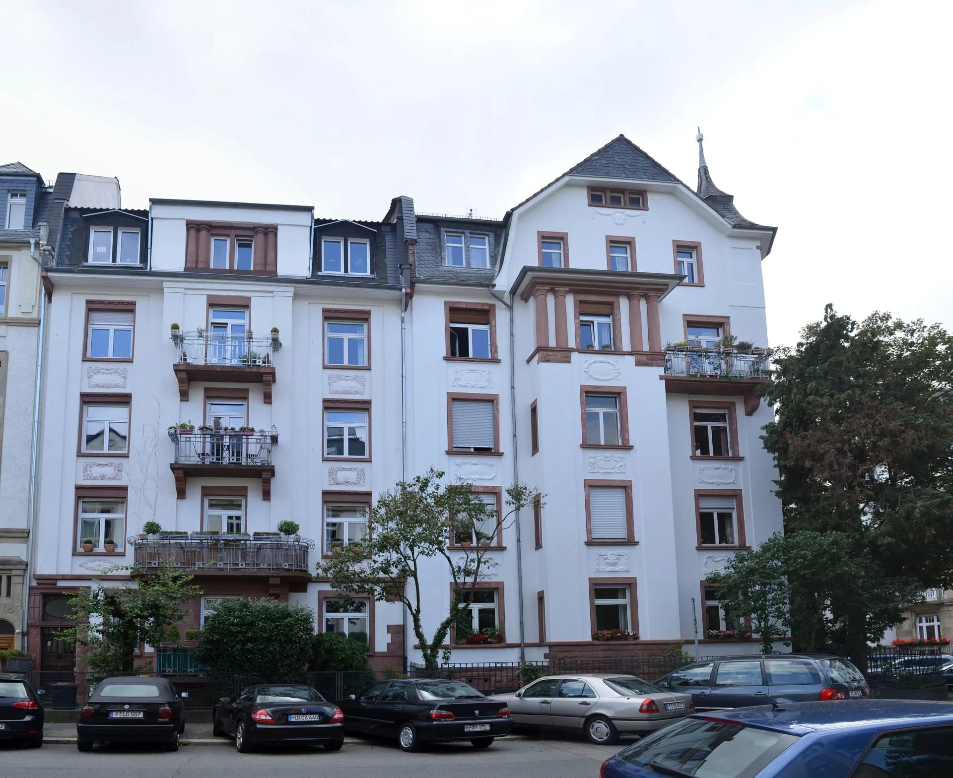 Jugendstil-Wohnhaus an der Wolfsgangstraße im Frankfurter Nordend