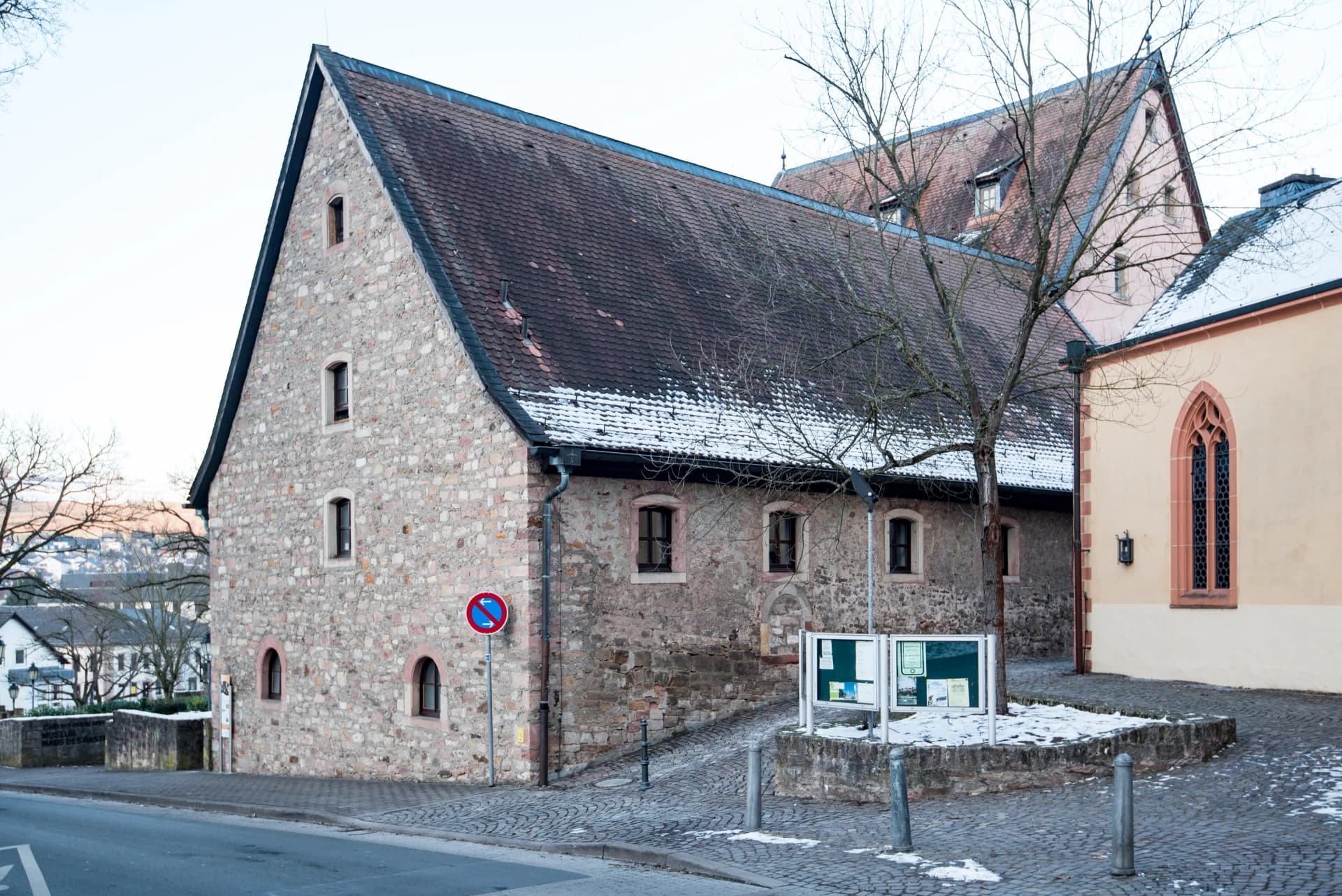 Zehntscheune an der Burgringstraße in Bad Orb