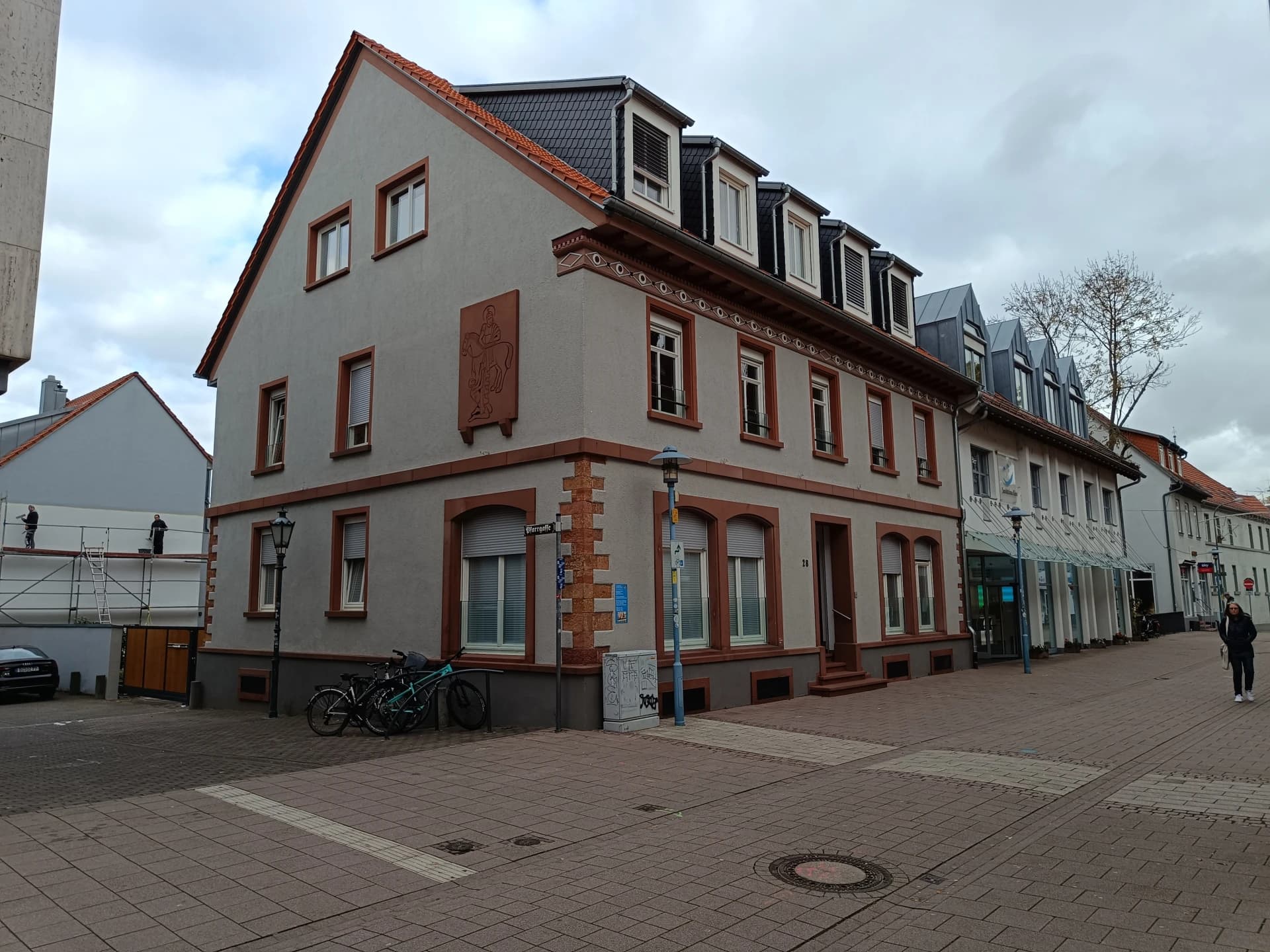 Haus mit Reiterrelief Zuckerstraße 28 in Dieburg