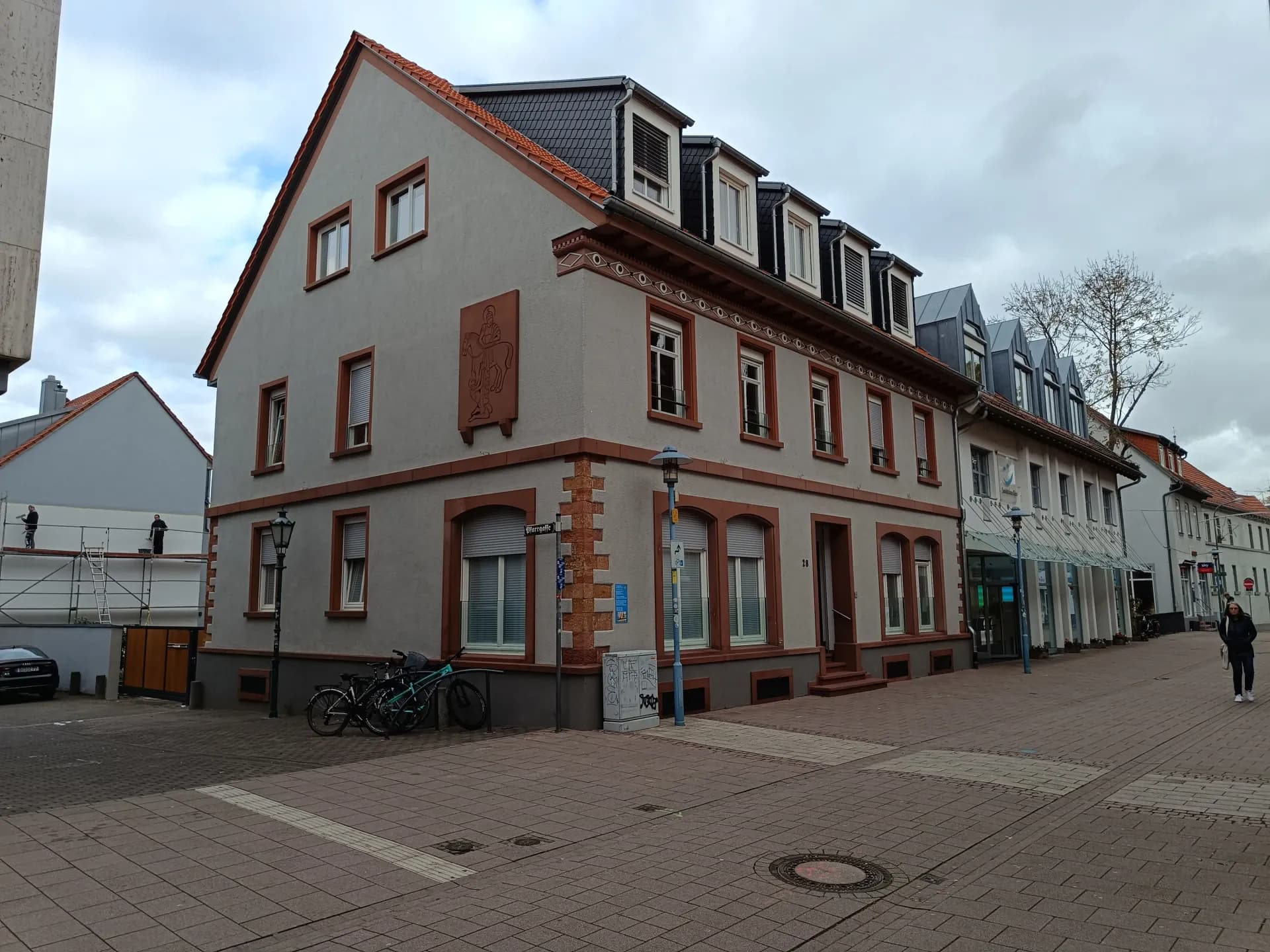 Haus mit Reiterrelief Zuckerstraße 28 in Dieburg
