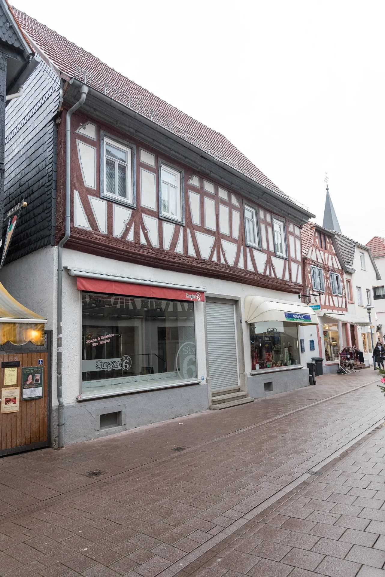 Ladenzeile Zuckerstraße 6 in Dieburg