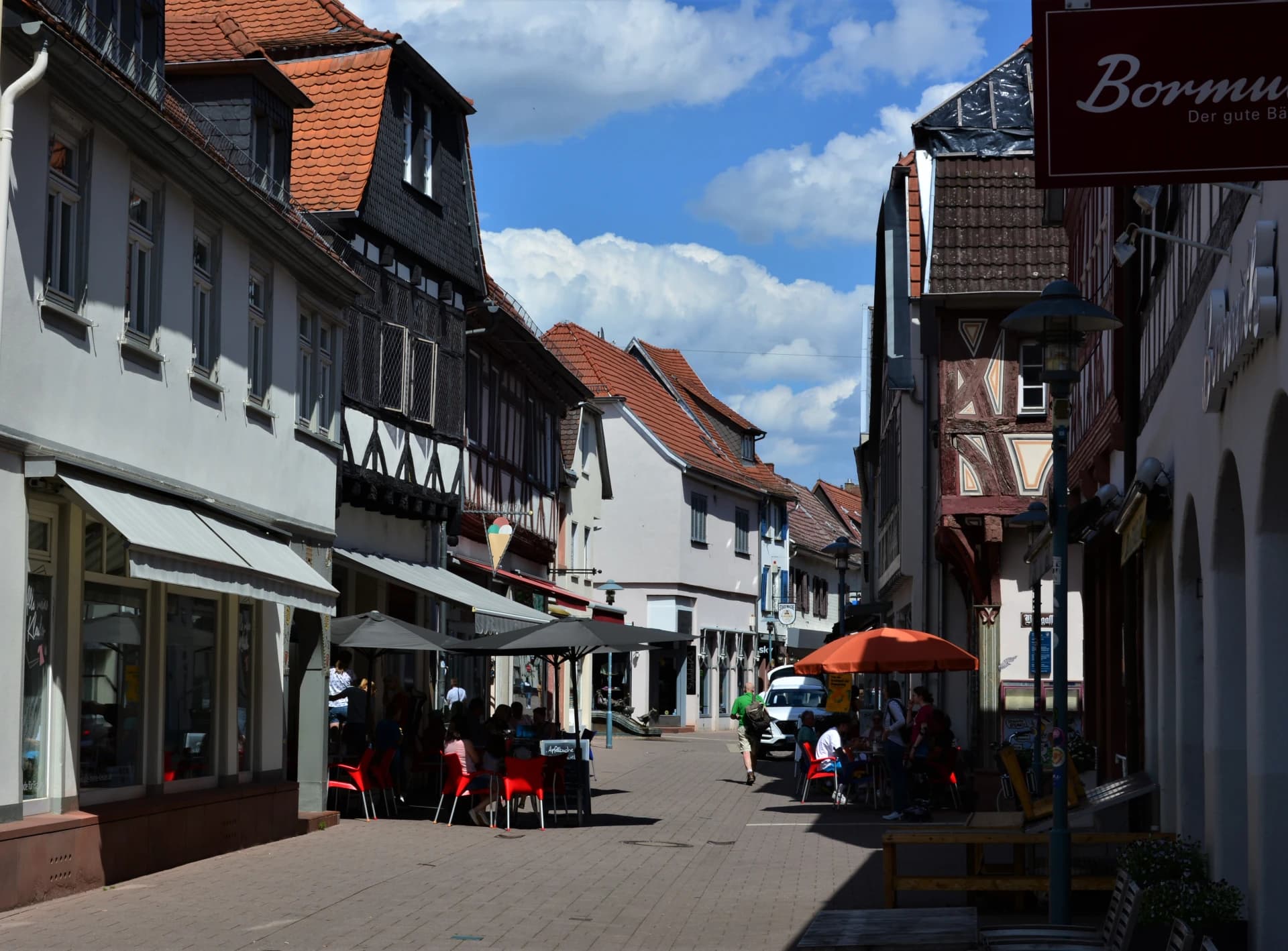 Blick durch die Zuckerstraße in Dieburg